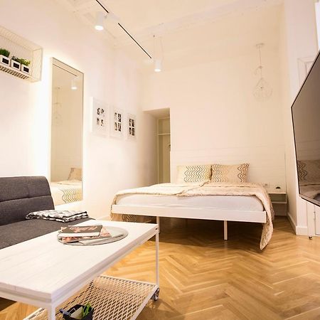 Atomic 1 Apartment Beograd Bagian luar foto